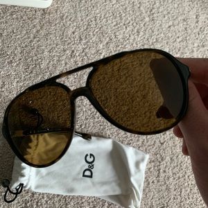 Dolce & Gabbana Sunglasses Uni-Sex (Tortus Brown)